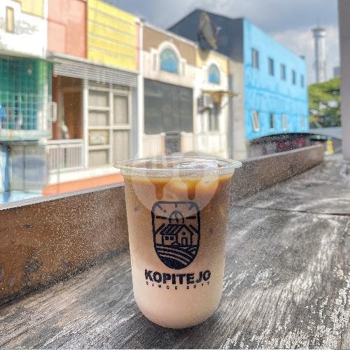 Es Moka Tejo menu Kopi Tejo, Blimbing