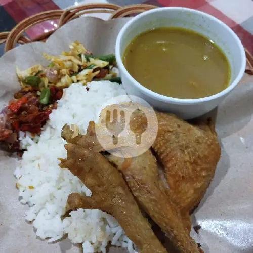 Ayam Taliwang menu Merthasari Nasi Campur Babi Bali, Jebres