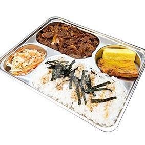 Chili Yakiniku Beef Bento menu Platter, Kertajaya