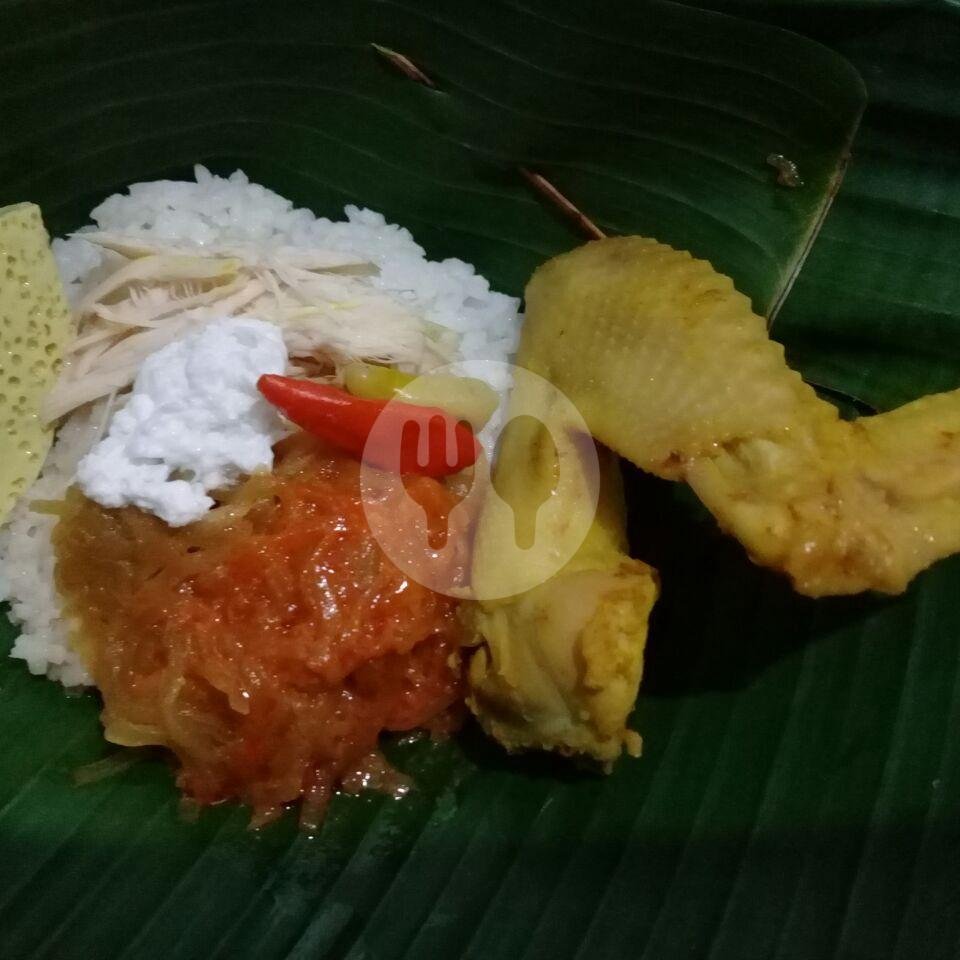 Nasi Liwet Ayam Suwir Sayap menu Nasi Liwet Solo Bu Wongso Lemu, Langensari