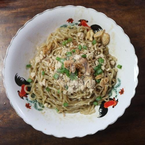 Yamie Ayam menu Mie Pinangsia Malang