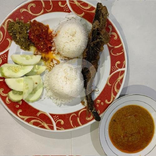 Nasi Rendang menu Ampera Surga, Jamal Jamil