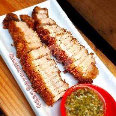 Samcan Cabe Garam menu Kantin Qiu Kebonjati, Kelenteng