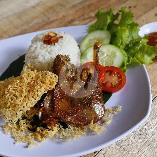Nasi + Bebek Goreng + Kremes menu Mie Ayam Jakarta & Bakso Galaxy, Sutopo