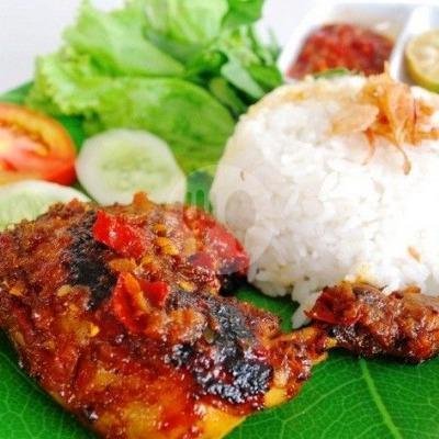 Bebek Goreng menu Ayam Penyet Nasi Uduk 17, Bendungan Hilir