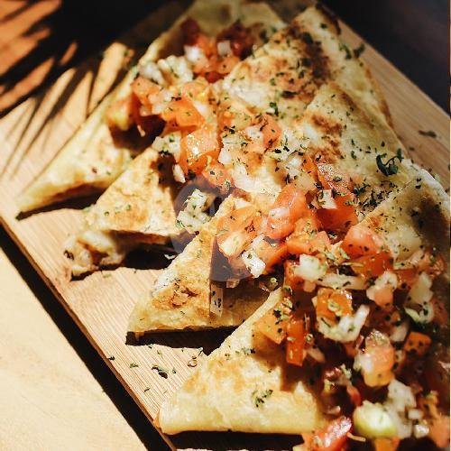 Chicken Quesadilla menu Copper Club, Kelapa Gading
