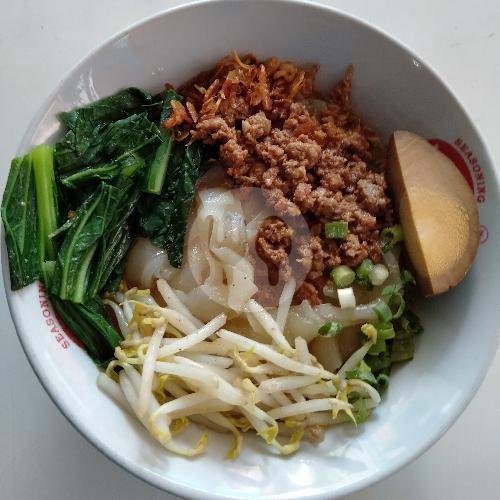 Kwetiau Jumbo menu Kedai Rumah Tinggi, Penjaringan