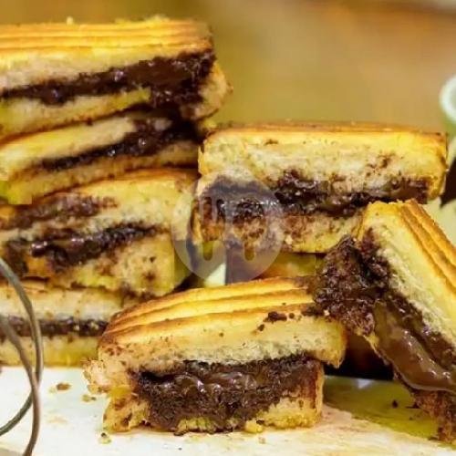 Roti Bakar & Burger HanHan: Surga Kuliner Hits di Tangerang yang Wajib Dicoba