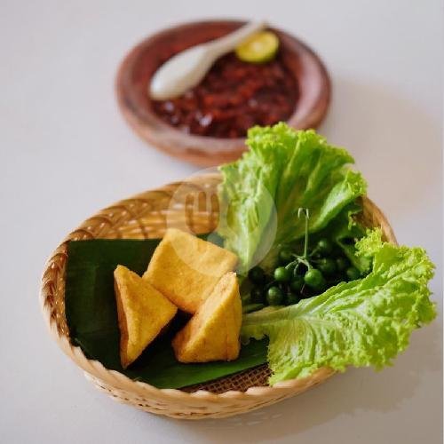 Tempe menu Ayam Bakar & Goreng Simpang Siliwangi, Terusan Kopo