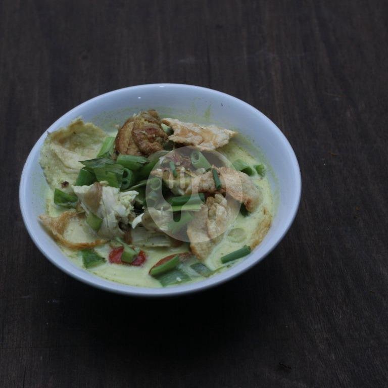 Soto Betawi (paru/daging/babat/ayam) / Perporsi menu Warung Betawi Mpo Yuyun, Mampang Prapatan