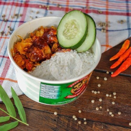 Ayam Geprek Sambel Brewok: Surga Kuliner Pedas di Pujasera Tusam Semarang