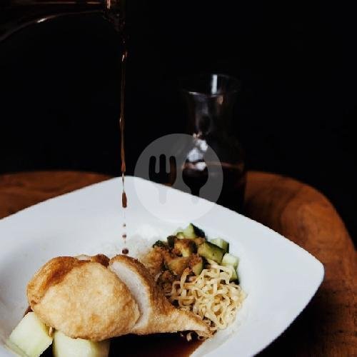 1 Kapal Selam Besar Dan 1 Adaan menu Pempek Berkah 