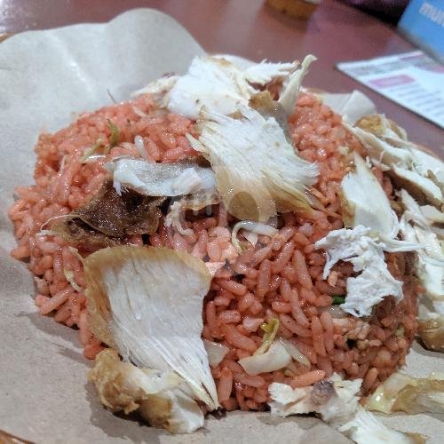 Nasi Goreng Ayam + Sosis menu Warung Mutiara 10, Wiyung
