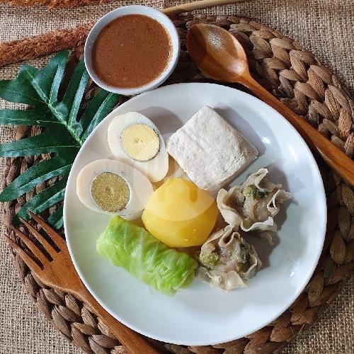 Tekwan menu Pempek dan Siomay Ulu Bundar, Laksda Adisucipto