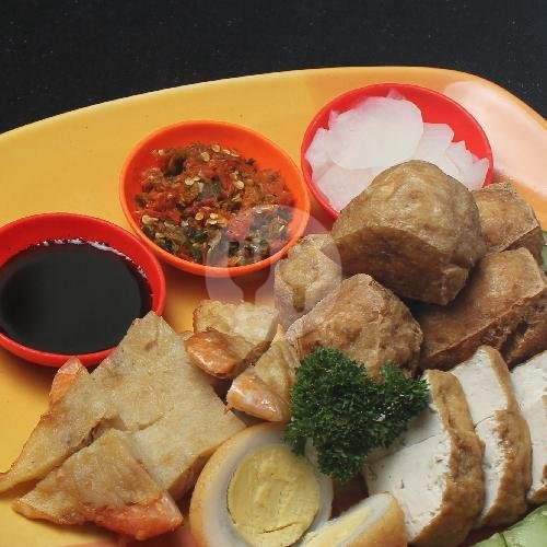Tahu Pong Gimbal Telor menu Tahu Pong Sari Roso