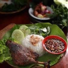 Ayam Bakar Satu Ekor menu PONDOK AYAM BAKAR RONGGOLAWE JAYA, Pos Lama
