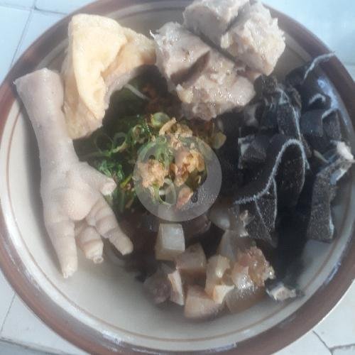 Mie Baso Kumplit + Es Jeruk menu Mie Baso Atra, Moch Hatta
