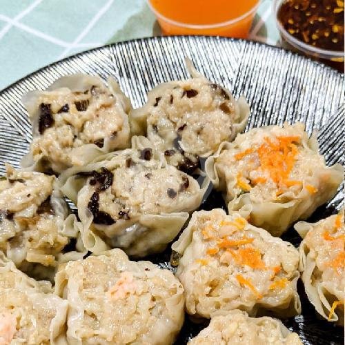 Dimsum Ayam Mix Wortel + Jamur + Udang + Moza + Kulit Tahu 5 Pcs menu Dimsum Shumpit