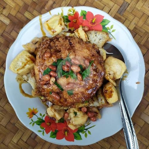 Tahu Kupat Tambah Bakwan menu Tahu Kupat Kartasura