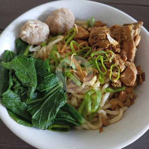 Mie TekTek Goreng Telor + Daging Ayam menu Kedai Arumdalu, Gegerkalong Hilir