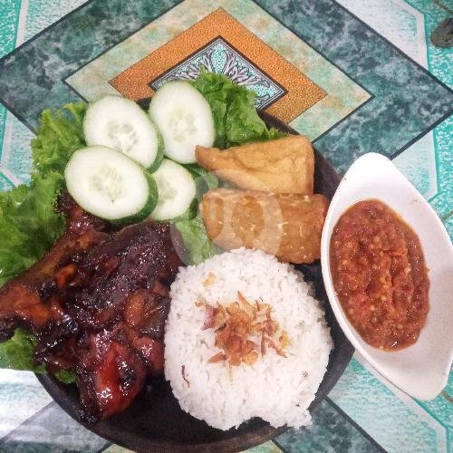 Ayam Bakar Madu Nasduk Komplit menu Nasi Uduk Bu Tien, Bahari Raya