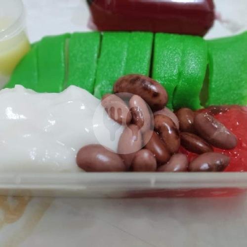 Paket keluarga 3 Porsi Es Palubutung menu Es Pisang Ijo Durian Runtuh