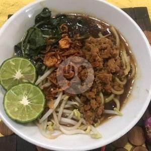 Mie Kangkung menu Bakmie Ling Ling, Puri Indah