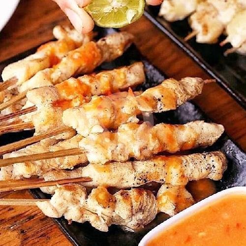 Sate Ayam Full daging (10 tusuk) Bumbu kacang menu Sate Madura PWI, Jl. Media Massa
