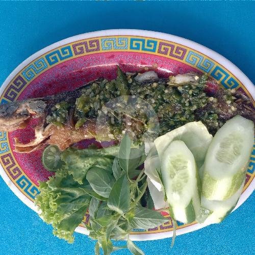 Nasi Ikan Nila Goreng Spesial menu Ayam Penyet Cabe Ijo Ibu Ros, Kebon Sirih