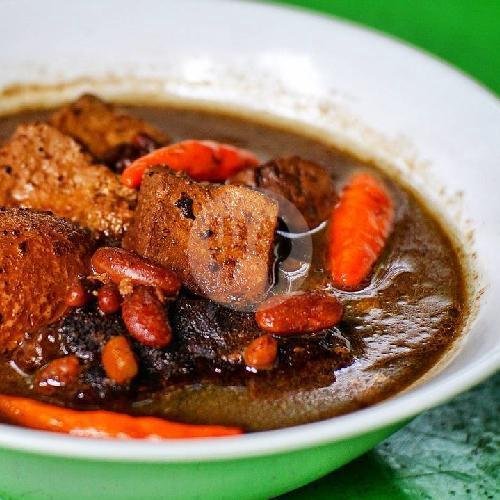 Nasi Asem Asem menu Spesial Brongkos dan Es Teller, Sukonandi