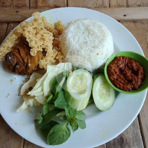 Nasi Nila Bakar / Goreng menu Pecel Lele Anisa, Yogyakarta
