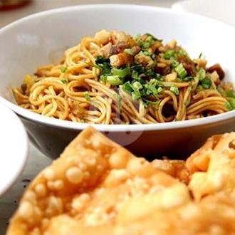 Pangsit Mie Ayam Pedas Lvl 1/5 menu Pagsit Mie Ayam Asgar, Rungkut