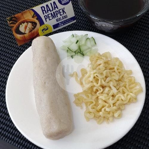 Pempek Kulit - 1 Pcs menu Raja Pempek Malang, Pandanwangi