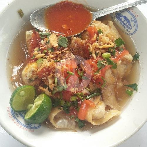 Batagor Kuah + Mangkuk menu Batagor Rifania Mang Yaya, Kebon Bibit