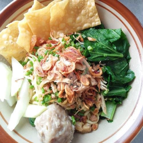 Pangsit Mie & Bakso menu Pangsit Mie & Bakso Lestari, Perum Oma View Cemorokandang