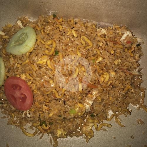 Nasi Goreng Ayam Dan Tempe menu Nasi Goreng Doa Ibu Mas Bejo, Glagahsari