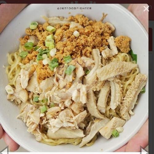 (Jumbo) Bakmi/Bihun/Kwetiau (Pilih Salah Satu Tulis Di Note) #BakmieFest menu Bakmi Ayam Lili 166, Green Ville