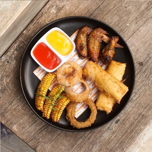 Putri Mandi menu Kopi Roemah Kesambi, Kesambi