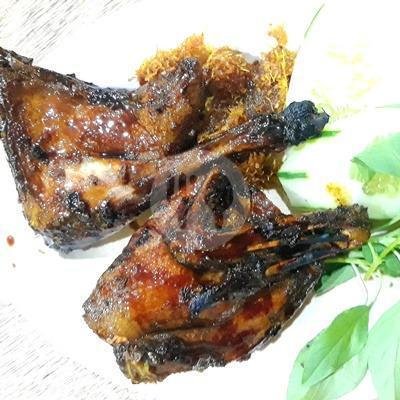 Nasi Patin Bakar Manis menu Ikan Bakar Keputih Cabang, Gubeng