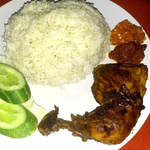Review Restoran Ayam Geprek dan Pecel Lele Bisma di Yogyakarta: Makan Enak Harga Terjangkau