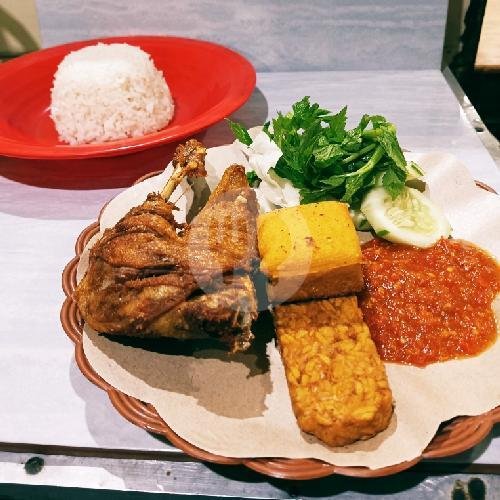 Lele Goreng menu Warung Nasi Soto Lamongan MBAK SRI, Banjaran