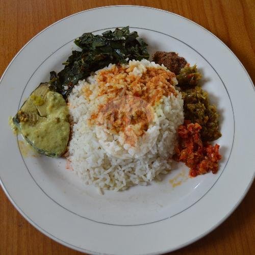 Nasi Padang Gulai Babat menu Masakan Padang Minang Sejati, Darmokali