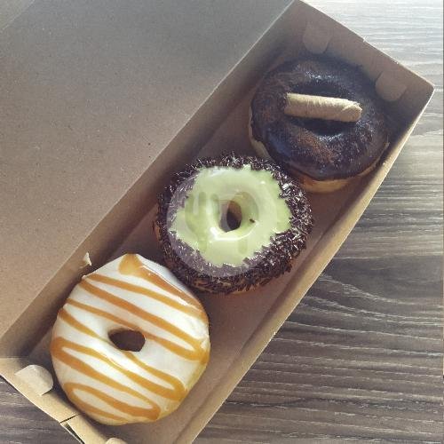 lilin menu Timi Donat
