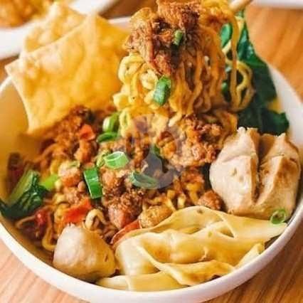 Mie Yamin Komplit menu Mie Ayam Sambel Ulek BK, Setia Budi