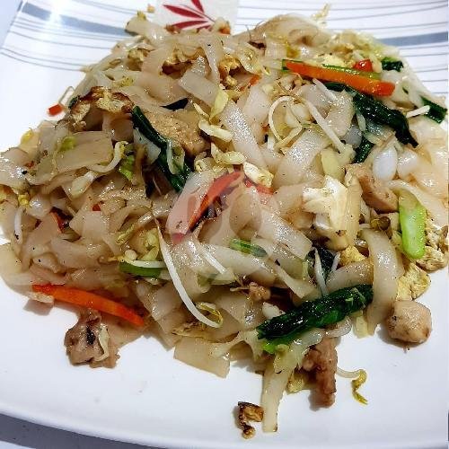 Kwetiaw Goreng menu Warung Bemo 99