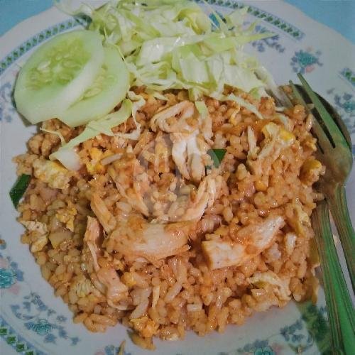 Nasi Goreng Magelangan menu Warung Pak Rojo, Sinduadi