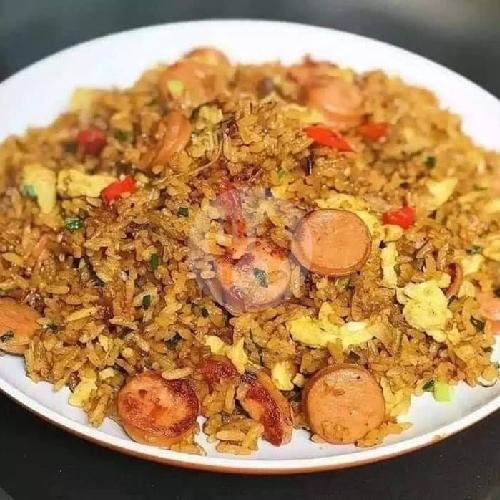 Nasi Goreng Spesial + Telor Ceplok menu Ayam Gohyong Menteng, Pangeran Antasari