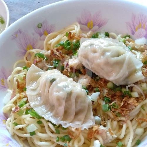 Cuikiauw (kuo Tie) Ayam. menu Cuikiauw (Kuo Tie) Bu Sulis, Alam Hijau