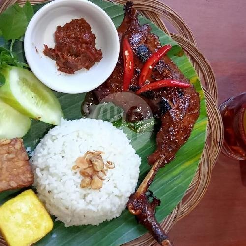 Ayam Goreng Negri Kecil menu Oemah Simbah, Perintis Kemerdekaan