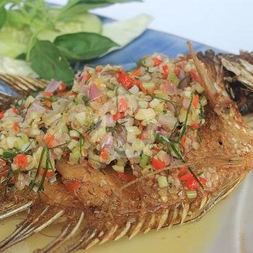Review Menarik Restoran Es Pejuang di Lowokwaru: Surga Kuliner yang Wajib Dicoba!
